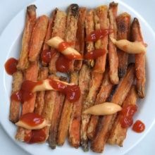 Gluten-free Carrot Fries with ketchup